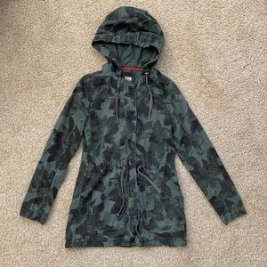 Mossimo flower print camo drawstring jacket w hood